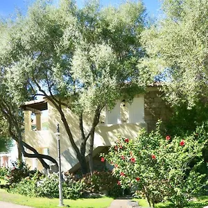 In With Swimming Pool In Appart hôtel Porto Rotondo